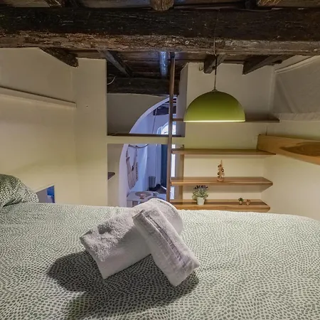 Apartment Loft Bohemien A Trastevere Rome