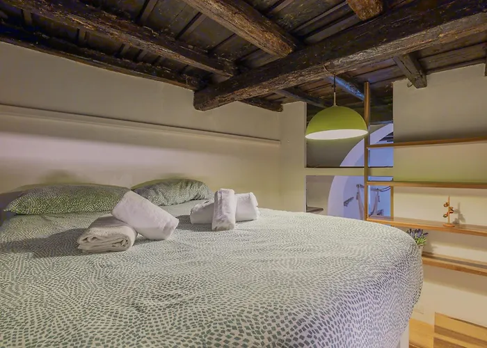 Lägenhet Loft Bohemien A Trastevere Rom